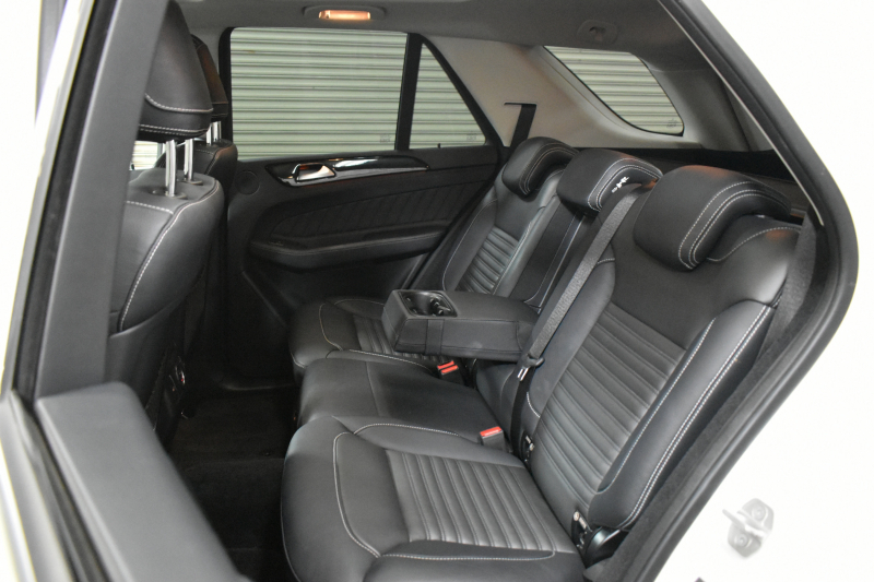 メルセデスベンツ GLE GLE350d 4ﾏﾁｯｸ ｽﾎﾟｰﾂ ﾚｰﾀﾞｰP 全席ﾋｰﾀｰ黒革 ﾊﾟﾉﾗﾏｻﾝﾙｰﾌ ﾊｰﾏﾝｶｰﾄﾞﾝ ﾃﾞｨｽﾄﾛ ﾌﾞﾗｲﾝﾄﾞｽﾎﾟｯﾄ ﾚｰﾝｷｰﾌﾟ AMGｴｱﾛ20AW ｻｲﾄﾞﾗﾝﾆﾝｸﾞﾎﾞｰﾄﾞ地ﾃﾞｼﾞﾅﾋﾞ360ｶﾒﾗ ﾊﾟｰｸﾄﾛ 2年保証