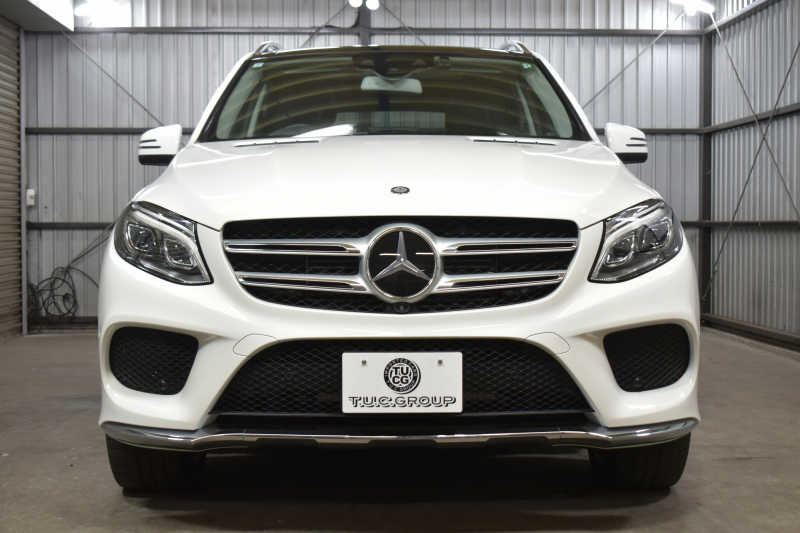 メルセデスベンツ GLE GLE350d 4ﾏﾁｯｸ ｽﾎﾟｰﾂ ﾚｰﾀﾞｰP 全席ﾋｰﾀｰ黒革 ﾊﾟﾉﾗﾏｻﾝﾙｰﾌ ﾊｰﾏﾝｶｰﾄﾞﾝ ﾃﾞｨｽﾄﾛ ﾌﾞﾗｲﾝﾄﾞｽﾎﾟｯﾄ ﾚｰﾝｷｰﾌﾟ AMGｴｱﾛ20AW ｻｲﾄﾞﾗﾝﾆﾝｸﾞﾎﾞｰﾄﾞ地ﾃﾞｼﾞﾅﾋﾞ360ｶﾒﾗ ﾊﾟｰｸﾄﾛ 2年保証