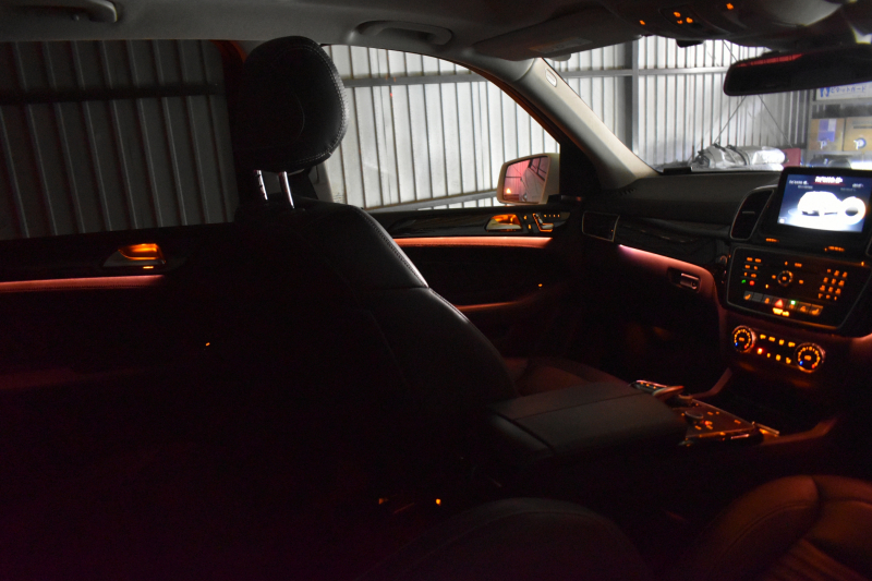 メルセデスベンツ GLE GLE350d 4ﾏﾁｯｸ ｽﾎﾟｰﾂ ﾚｰﾀﾞｰP 全席ﾋｰﾀｰ黒革 ﾊﾟﾉﾗﾏｻﾝﾙｰﾌ ﾊｰﾏﾝｶｰﾄﾞﾝ ﾃﾞｨｽﾄﾛ ﾌﾞﾗｲﾝﾄﾞｽﾎﾟｯﾄ ﾚｰﾝｷｰﾌﾟ AMGｴｱﾛ20AW ｻｲﾄﾞﾗﾝﾆﾝｸﾞﾎﾞｰﾄﾞ地ﾃﾞｼﾞﾅﾋﾞ360ｶﾒﾗ ﾊﾟｰｸﾄﾛ 2年保証