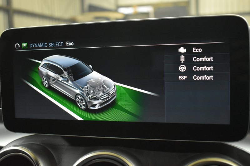 メルセデスベンツ Cクラス C220dﾜｺﾞﾝ ｱﾊﾞﾝｷﾞｬﾙﾄﾞﾚｻﾞｰｴｸｽｸﾙｰｼﾌﾞP ﾚｰﾀﾞｰｾｰﾌﾃｨP 後期 黒革 ﾌﾞﾙﾒｽﾀｰS HUD 液晶ﾒｰﾀｰ ﾌｯﾄｹﾞｰﾄ AMGｴｱﾛ18AW ﾃﾞｨｽﾄﾛ ﾌﾞﾗｲﾝﾄﾞS ﾅﾋﾞTV Bｶﾒﾗ ｷｰﾚｽｺﾞｰ 2年保証