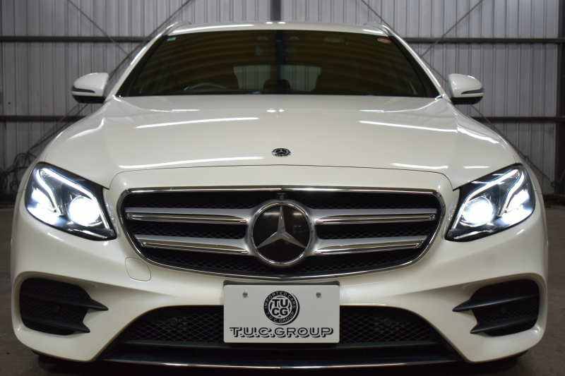 メルセデスベンツ Eクラス E200ﾜｺﾞﾝ AVG AMGﾗｲﾝ ｴｸｽｸﾙｰｼﾌﾞP ﾚｰﾀﾞｰｾｰﾌﾃｨP 革 AMGｴｱﾛ19AW ﾌﾞﾙﾒｽﾀｰS HUD ｴｱﾊﾞﾗﾝｽP ﾅﾋﾞTV 360ｶﾒﾗ ﾌｯﾄｹﾞｰﾄ ﾃﾞｨｽﾄﾛﾆｯｸ ﾌﾞﾗｲﾝﾄﾞS 2年保証