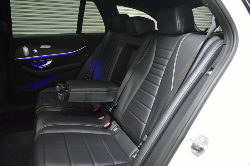 メルセデスベンツ Eクラス E200ﾜｺﾞﾝ AVG AMGﾗｲﾝ ｴｸｽｸﾙｰｼﾌﾞP ﾚｰﾀﾞｰｾｰﾌﾃｨP 革 AMGｴｱﾛ19AW ﾌﾞﾙﾒｽﾀｰS HUD ｴｱﾊﾞﾗﾝｽP ﾅﾋﾞTV 360ｶﾒﾗ ﾌｯﾄｹﾞｰﾄ ﾃﾞｨｽﾄﾛﾆｯｸ ﾌﾞﾗｲﾝﾄﾞS 2年保証