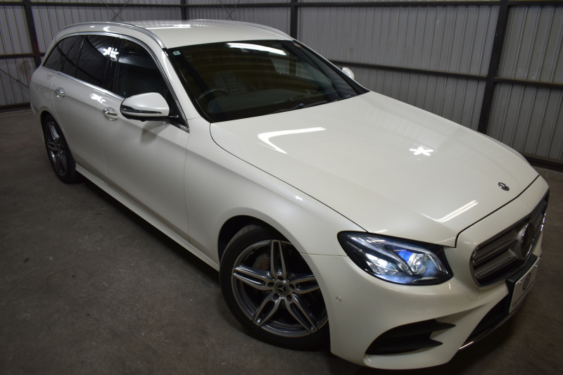 メルセデスベンツ Eクラス E200ﾜｺﾞﾝ AVG AMGﾗｲﾝ ｴｸｽｸﾙｰｼﾌﾞP ﾚｰﾀﾞｰｾｰﾌﾃｨP 革 AMGｴｱﾛ19AW ﾌﾞﾙﾒｽﾀｰS HUD ｴｱﾊﾞﾗﾝｽP ﾅﾋﾞTV 360ｶﾒﾗ ﾌｯﾄｹﾞｰﾄ ﾃﾞｨｽﾄﾛﾆｯｸ ﾌﾞﾗｲﾝﾄﾞS 2年保証