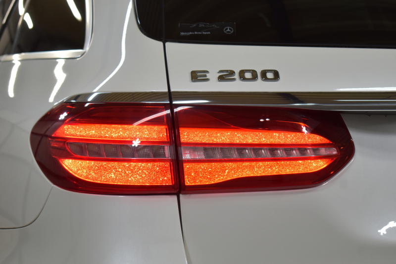 メルセデスベンツ Eクラス E200ﾜｺﾞﾝ AVG AMGﾗｲﾝ ｴｸｽｸﾙｰｼﾌﾞP ﾚｰﾀﾞｰｾｰﾌﾃｨP 革 AMGｴｱﾛ19AW ﾌﾞﾙﾒｽﾀｰS HUD ｴｱﾊﾞﾗﾝｽP ﾅﾋﾞTV 360ｶﾒﾗ ﾌｯﾄｹﾞｰﾄ ﾃﾞｨｽﾄﾛﾆｯｸ ﾌﾞﾗｲﾝﾄﾞS 2年保証