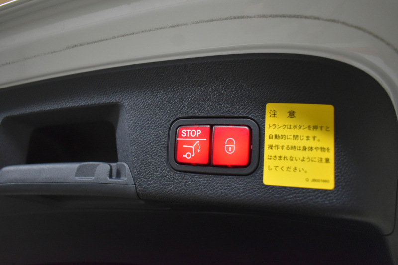 メルセデスベンツ GLE GLE350d 4ﾏﾁｯｸ ｸｰﾍﾟｽﾎﾟｰﾂ ﾚｰﾀﾞｰP 3.0ℓV型6気筒ﾀｰﾎﾞ 全席ﾋｰﾀｰ黒革 ﾊﾟﾉﾗﾏｻﾝﾙｰﾌ ﾊｰﾏﾝｶｰﾄﾞﾝ ﾃﾞｨｽﾄﾛ ﾌﾞﾗｲﾝﾄﾞｽﾎﾟｯﾄ ﾚｰﾝｷｰﾌﾟ AMGｴｱﾛ21AW ｻｲﾄﾞﾗﾝﾆﾝｸﾞﾎﾞｰﾄﾞ地ﾃﾞｼﾞﾅﾋﾞ360ｶﾒﾗ ﾊﾟｰｸﾄﾛ 2年保証