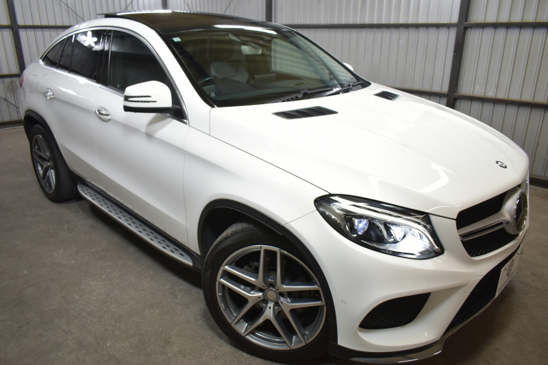 メルセデスベンツ GLE GLE350d 4ﾏﾁｯｸ ｸｰﾍﾟｽﾎﾟｰﾂ ﾚｰﾀﾞｰP 3.0ℓV型6気筒ﾀｰﾎﾞ 全席ﾋｰﾀｰ黒革 ﾊﾟﾉﾗﾏｻﾝﾙｰﾌ ﾊｰﾏﾝｶｰﾄﾞﾝ ﾃﾞｨｽﾄﾛ ﾌﾞﾗｲﾝﾄﾞｽﾎﾟｯﾄ ﾚｰﾝｷｰﾌﾟ AMGｴｱﾛ21AW ｻｲﾄﾞﾗﾝﾆﾝｸﾞﾎﾞｰﾄﾞ地ﾃﾞｼﾞﾅﾋﾞ360ｶﾒﾗ ﾊﾟｰｸﾄﾛ 2年保証