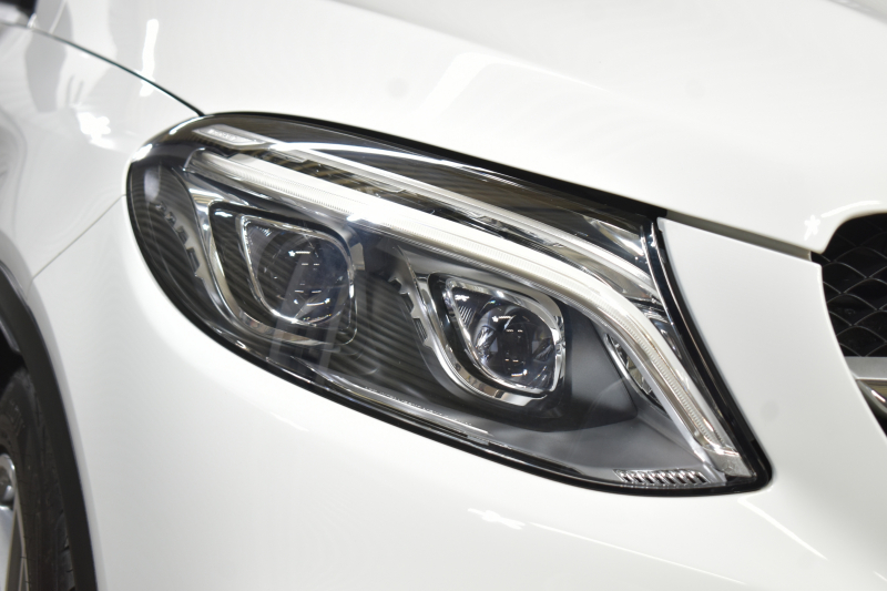 メルセデスベンツ GLE GLE350d 4ﾏﾁｯｸ ｸｰﾍﾟｽﾎﾟｰﾂ ﾚｰﾀﾞｰP 3.0ℓV型6気筒ﾀｰﾎﾞ 全席ﾋｰﾀｰ黒革 ﾊﾟﾉﾗﾏｻﾝﾙｰﾌ ﾊｰﾏﾝｶｰﾄﾞﾝ ﾃﾞｨｽﾄﾛ ﾌﾞﾗｲﾝﾄﾞｽﾎﾟｯﾄ ﾚｰﾝｷｰﾌﾟ AMGｴｱﾛ21AW ｻｲﾄﾞﾗﾝﾆﾝｸﾞﾎﾞｰﾄﾞ地ﾃﾞｼﾞﾅﾋﾞ360ｶﾒﾗ ﾊﾟｰｸﾄﾛ 2年保証