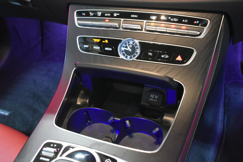 メルセデスベンツ Eクラス E200ｸｰﾍﾟ ｽﾎﾟｰﾂ ﾚｻﾞｰP ﾚｰﾀﾞｰｾｰﾌﾃｨP ﾊﾟﾉﾗﾏｻﾝﾙｰﾌ 革 AMGｴｱﾛ19AW ﾌﾞﾙﾒｽﾀｰS ﾍｯﾄﾞｱｯﾌﾟD ｴｱﾊﾞﾗﾝｽP ﾅﾋﾞTV 360ｶﾒﾗ ﾃﾞｨｽﾄﾛﾆｯｸ ﾌﾞﾗｲﾝﾄﾞｽﾎﾟｯﾄ ﾚｰﾝｷｰﾌﾟ ｷｰﾚｽｺﾞｰ 2年保証