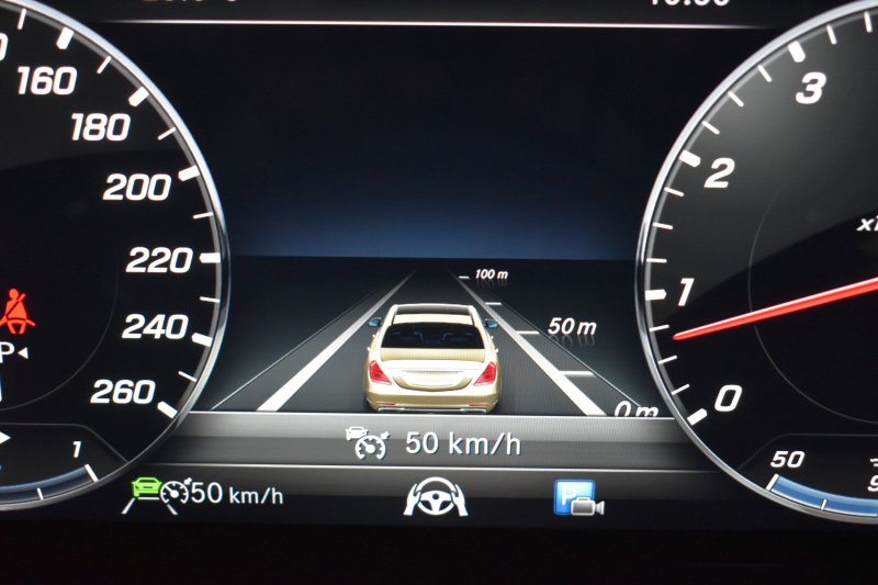 メルセデスベンツ Eクラス E200ｸｰﾍﾟ ｽﾎﾟｰﾂ ﾚｻﾞｰP ﾚｰﾀﾞｰｾｰﾌﾃｨP ﾊﾟﾉﾗﾏｻﾝﾙｰﾌ 革 AMGｴｱﾛ19AW ﾌﾞﾙﾒｽﾀｰS ﾍｯﾄﾞｱｯﾌﾟD ｴｱﾊﾞﾗﾝｽP ﾅﾋﾞTV 360ｶﾒﾗ ﾃﾞｨｽﾄﾛﾆｯｸ ﾌﾞﾗｲﾝﾄﾞｽﾎﾟｯﾄ ﾚｰﾝｷｰﾌﾟ ｷｰﾚｽｺﾞｰ 2年保証