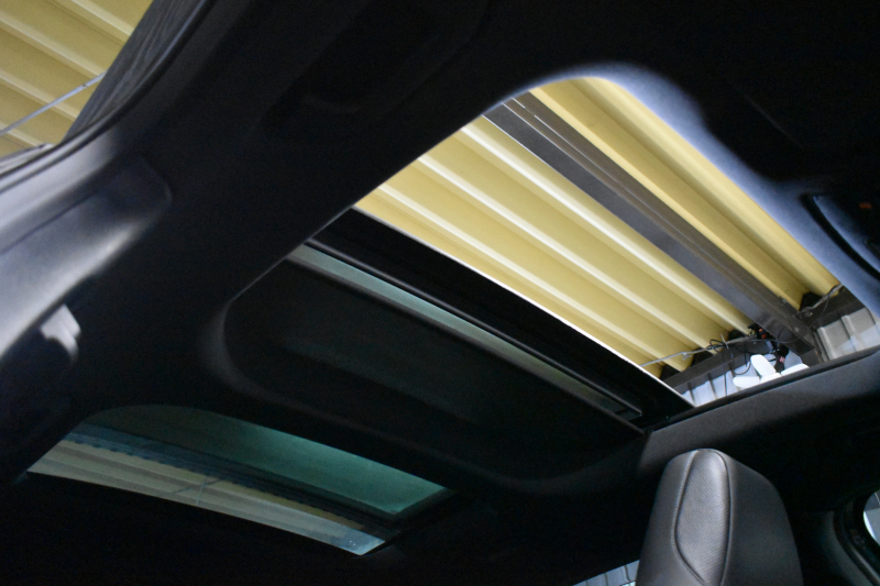 メルセデスベンツ GLA GLA220 4M ﾚｻﾞｰEXC ﾚｰﾀﾞｰSP  後期型 184馬力 4WD  ﾊﾟﾉﾗﾏｻﾝﾙｰﾌ ﾋｰﾀｰ黒革 ﾃﾞｨｽﾄﾛ Bｽﾎﾟｯﾄ 専用18AW&ﾊﾞﾝﾊﾟｰ 駐車支援 ｷｰGO ﾊｰﾏﾝK PTS ﾌｯﾄｹﾞｰﾄ 地ﾃﾞｼﾞBｶﾒﾗ 2年保証