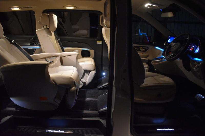 メルセデスベンツ Vクラス V220d ｱﾊﾞﾝｷﾞｬﾙﾄﾞ ﾛﾝｸﾞ EXCｼｰﾄP AMGﾗｲﾝ ﾚｰﾀﾞｰｾｰﾌﾃｨP 1ｵｰﾅｰ ﾊﾟﾉﾗﾏｻﾝﾙｰﾌ 革 AMGｴｱﾛ19AW ﾌﾞﾙﾒｽﾀｰｻｳﾝﾄﾞ MBUXﾅﾋﾞTV 360ｶﾒﾗ ﾃﾞｨｽﾄﾛ ﾌﾞﾗｲﾝﾄﾞS 両側電動ｽﾗｲﾄﾞﾄﾞｱ 2列目ﾋｰﾀｰｸｰﾗｰ革 2年保証