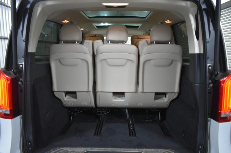 メルセデスベンツ Vクラス V220d ｱﾊﾞﾝｷﾞｬﾙﾄﾞ ﾛﾝｸﾞ EXCｼｰﾄP AMGﾗｲﾝ ﾚｰﾀﾞｰｾｰﾌﾃｨP 1ｵｰﾅｰ ﾊﾟﾉﾗﾏｻﾝﾙｰﾌ 革 AMGｴｱﾛ19AW ﾌﾞﾙﾒｽﾀｰｻｳﾝﾄﾞ MBUXﾅﾋﾞTV 360ｶﾒﾗ ﾃﾞｨｽﾄﾛ ﾌﾞﾗｲﾝﾄﾞS 両側電動ｽﾗｲﾄﾞﾄﾞｱ 2列目ﾋｰﾀｰｸｰﾗｰ革 2年保証