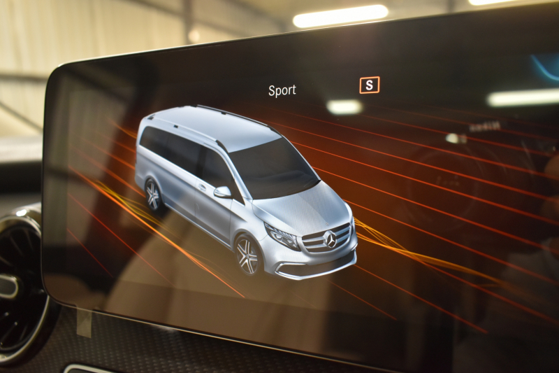 メルセデスベンツ Vクラス V220d ｱﾊﾞﾝｷﾞｬﾙﾄﾞ ﾛﾝｸﾞ EXCｼｰﾄP AMGﾗｲﾝ ﾚｰﾀﾞｰｾｰﾌﾃｨP 1ｵｰﾅｰ ﾊﾟﾉﾗﾏｻﾝﾙｰﾌ 革 AMGｴｱﾛ19AW ﾌﾞﾙﾒｽﾀｰｻｳﾝﾄﾞ MBUXﾅﾋﾞTV 360ｶﾒﾗ ﾃﾞｨｽﾄﾛ ﾌﾞﾗｲﾝﾄﾞS 両側電動ｽﾗｲﾄﾞﾄﾞｱ 2列目ﾋｰﾀｰｸｰﾗｰ革 2年保証