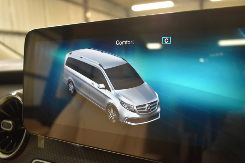 メルセデスベンツ Vクラス V220d ｱﾊﾞﾝｷﾞｬﾙﾄﾞ ﾛﾝｸﾞ EXCｼｰﾄP AMGﾗｲﾝ ﾚｰﾀﾞｰｾｰﾌﾃｨP 1ｵｰﾅｰ ﾊﾟﾉﾗﾏｻﾝﾙｰﾌ 革 AMGｴｱﾛ19AW ﾌﾞﾙﾒｽﾀｰｻｳﾝﾄﾞ MBUXﾅﾋﾞTV 360ｶﾒﾗ ﾃﾞｨｽﾄﾛ ﾌﾞﾗｲﾝﾄﾞS 両側電動ｽﾗｲﾄﾞﾄﾞｱ 2列目ﾋｰﾀｰｸｰﾗｰ革 2年保証