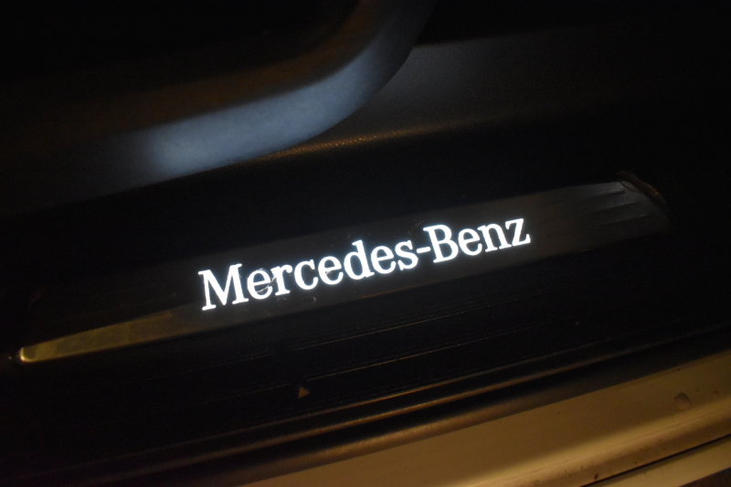 メルセデスベンツ Vクラス V220d ｱﾊﾞﾝｷﾞｬﾙﾄﾞ ﾛﾝｸﾞ EXCｼｰﾄP AMGﾗｲﾝ ﾚｰﾀﾞｰｾｰﾌﾃｨP 1ｵｰﾅｰ ﾊﾟﾉﾗﾏｻﾝﾙｰﾌ 革 AMGｴｱﾛ19AW ﾌﾞﾙﾒｽﾀｰｻｳﾝﾄﾞ MBUXﾅﾋﾞTV 360ｶﾒﾗ ﾃﾞｨｽﾄﾛ ﾌﾞﾗｲﾝﾄﾞS 両側電動ｽﾗｲﾄﾞﾄﾞｱ 2列目ﾋｰﾀｰｸｰﾗｰ革 2年保証