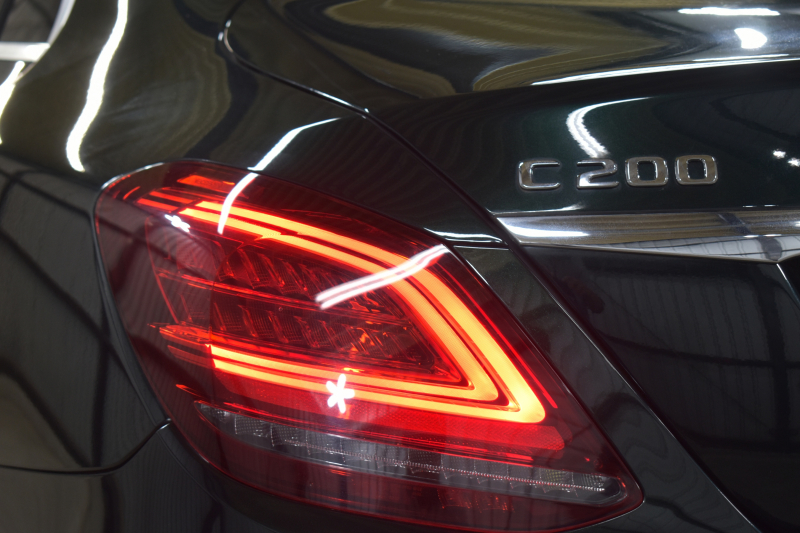 メルセデスベンツ Cクラス C200 AVG AMGﾗｲﾝ ﾚｰﾀﾞｰｾｰﾌﾃｨP 後期型 ﾋｰﾀｰ黒革 ﾃﾞｨｽﾄﾛ BSM Lﾁｪﾝｼﾞ 誤発進 AMGｴｱﾛ18AW ｷｰﾚｽGO ﾊﾟｰｸﾄﾛ LEDﾍｯﾄﾞﾗｲﾄ ﾏﾙﾁｱﾝﾋﾞｴﾝﾄ 地ﾃﾞｼﾞﾅﾋﾞBｶﾒﾗ 2年保証