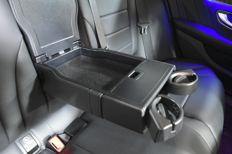 メルセデスベンツ Cクラス C200 AVG AMGﾗｲﾝ ﾚｰﾀﾞｰｾｰﾌﾃｨP 後期型 ﾋｰﾀｰ黒革 ﾃﾞｨｽﾄﾛ BSM Lﾁｪﾝｼﾞ 誤発進 AMGｴｱﾛ18AW ｷｰﾚｽGO ﾊﾟｰｸﾄﾛ LEDﾍｯﾄﾞﾗｲﾄ ﾏﾙﾁｱﾝﾋﾞｴﾝﾄ 地ﾃﾞｼﾞﾅﾋﾞBｶﾒﾗ 2年保証