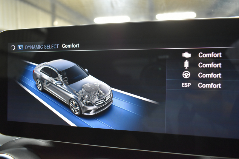 メルセデスベンツ Cクラス C200 AVG AMGﾗｲﾝ ﾚｰﾀﾞｰｾｰﾌﾃｨP 後期型 ﾋｰﾀｰ黒革 ﾃﾞｨｽﾄﾛ BSM Lﾁｪﾝｼﾞ 誤発進 AMGｴｱﾛ18AW ｷｰﾚｽGO ﾊﾟｰｸﾄﾛ LEDﾍｯﾄﾞﾗｲﾄ ﾏﾙﾁｱﾝﾋﾞｴﾝﾄ 地ﾃﾞｼﾞﾅﾋﾞBｶﾒﾗ 2年保証