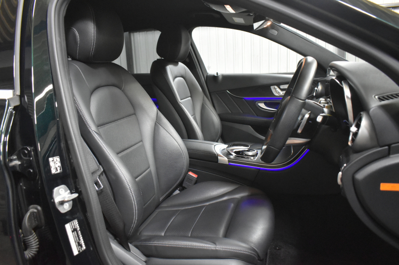 メルセデスベンツ Cクラス C200 AVG AMGﾗｲﾝ ﾚｰﾀﾞｰｾｰﾌﾃｨP 後期型 ﾋｰﾀｰ黒革 ﾃﾞｨｽﾄﾛ BSM Lﾁｪﾝｼﾞ 誤発進 AMGｴｱﾛ18AW ｷｰﾚｽGO ﾊﾟｰｸﾄﾛ LEDﾍｯﾄﾞﾗｲﾄ ﾏﾙﾁｱﾝﾋﾞｴﾝﾄ 地ﾃﾞｼﾞﾅﾋﾞBｶﾒﾗ 2年保証