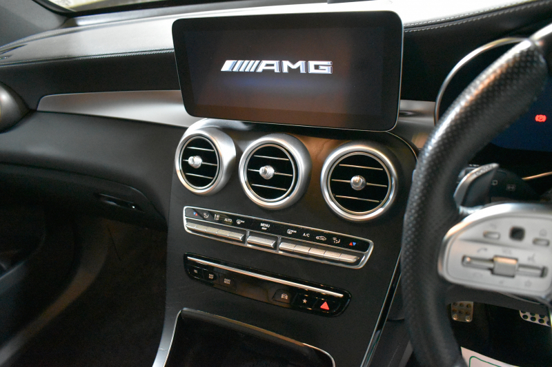 AMG GLC GLC43 4MATIC  ｴｸｽｸﾙｰｼﾌﾞ ﾚｰﾀﾞｰｾｰﾌﾃｨP 後期型 1ｵｰﾅｰ車両 390馬力V6 ﾊﾟﾉﾗﾏｻﾝR MBUXｼｽﾃﾑ ﾋｰﾀｰｸｰﾗｰ革 ﾃﾞｨｽﾄﾛ BSM Lﾁｪﾝｼﾞ AMGｴｱﾛ20AW ｷｰﾚｽGO PTS  HUD  対話式ﾅﾋﾞTV 360ｶﾒ 2年保証