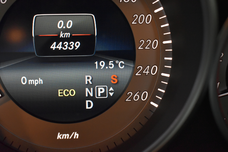 メルセデスベンツ Eクラス メルセデスベンツ Eクラス E250 AVG AMGｽﾎﾟｰﾂ ﾚｰﾀﾞｰｾｰﾌﾃｨP 後期 全席ﾋｰﾀｰ黒革 ﾃﾞｨｽﾄﾛ ﾌﾞﾗｲﾝﾄﾞｽﾎﾟｯﾄ Lｷｰﾌﾟ ｷｰﾚｽGo AMGｴｱﾛ18AW ﾊﾟｰｸﾄﾛ LEDﾍｯﾄﾞ 駐車支援 地ﾃﾞｼﾞﾅﾋﾞ 360ｶﾒﾗ 2年保証