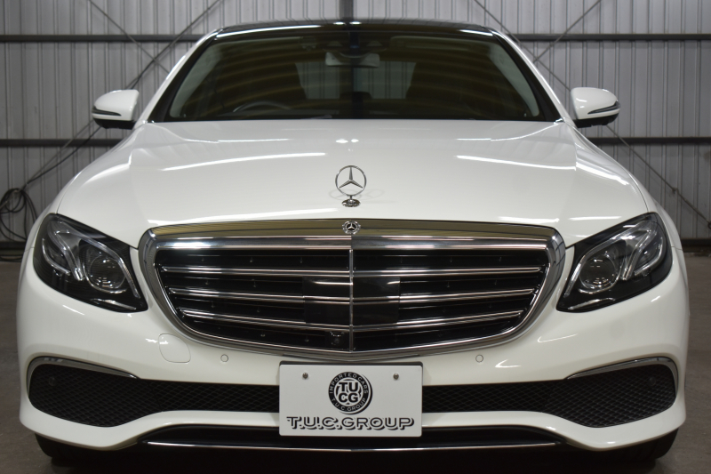 メルセデスベンツ Eクラス E450 4ﾏﾁｯｸ EXCLUSIVE ｴｸｽｸﾙｰｼﾌﾞPKG ﾚｰﾀﾞｰｾｰﾌﾃｨP 367馬力 V6 4WD ﾊﾟﾉﾗﾏｻﾝﾙｰﾌ ﾋｰﾀｰｸｰﾗｰ黒革 ﾃﾞｨｽﾄﾛ BSM Lﾁｪﾝｼﾞ 専用18AW ｷｰﾚｽGO PTS ﾌｯﾄﾄﾗﾝｸ ﾌﾞﾙﾒｽﾀｰS 地ﾃﾞｼﾞﾅﾋﾞ 360ｶﾒﾗ 2年保証