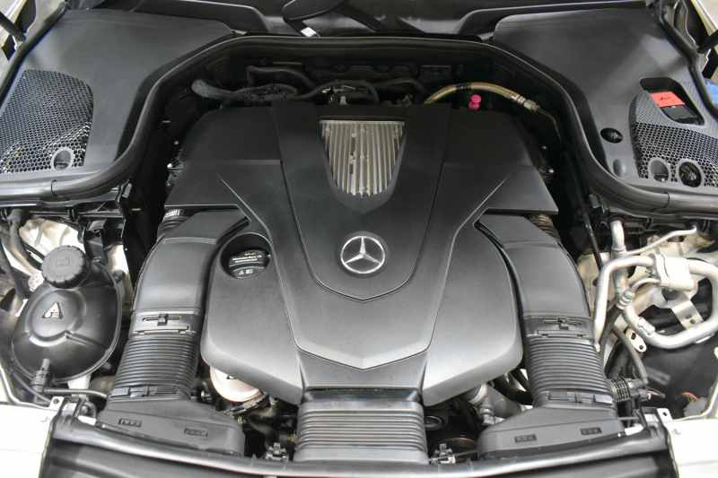 メルセデスベンツ Eクラス E450 4ﾏﾁｯｸ EXCLUSIVE ｴｸｽｸﾙｰｼﾌﾞPKG ﾚｰﾀﾞｰｾｰﾌﾃｨP 367馬力 V6 4WD ﾊﾟﾉﾗﾏｻﾝﾙｰﾌ ﾋｰﾀｰｸｰﾗｰ黒革 ﾃﾞｨｽﾄﾛ BSM Lﾁｪﾝｼﾞ 専用18AW ｷｰﾚｽGO PTS ﾌｯﾄﾄﾗﾝｸ ﾌﾞﾙﾒｽﾀｰS 地ﾃﾞｼﾞﾅﾋﾞ 360ｶﾒﾗ 2年保証