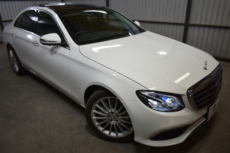 メルセデスベンツ Eクラス E450 4ﾏﾁｯｸ EXCLUSIVE ｴｸｽｸﾙｰｼﾌﾞPKG ﾚｰﾀﾞｰｾｰﾌﾃｨP 367馬力 V6 4WD ﾊﾟﾉﾗﾏｻﾝﾙｰﾌ ﾋｰﾀｰｸｰﾗｰ黒革 ﾃﾞｨｽﾄﾛ BSM Lﾁｪﾝｼﾞ 専用18AW ｷｰﾚｽGO PTS ﾌｯﾄﾄﾗﾝｸ ﾌﾞﾙﾒｽﾀｰS 地ﾃﾞｼﾞﾅﾋﾞ 360ｶﾒﾗ 2年保証