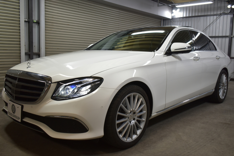 メルセデスベンツ Eクラス E450 4ﾏﾁｯｸ EXCLUSIVE ｴｸｽｸﾙｰｼﾌﾞPKG ﾚｰﾀﾞｰｾｰﾌﾃｨP 367馬力 V6 4WD ﾊﾟﾉﾗﾏｻﾝﾙｰﾌ ﾋｰﾀｰｸｰﾗｰ黒革 ﾃﾞｨｽﾄﾛ BSM Lﾁｪﾝｼﾞ 専用18AW ｷｰﾚｽGO PTS ﾌｯﾄﾄﾗﾝｸ ﾌﾞﾙﾒｽﾀｰS 地ﾃﾞｼﾞﾅﾋﾞ 360ｶﾒﾗ 2年保証