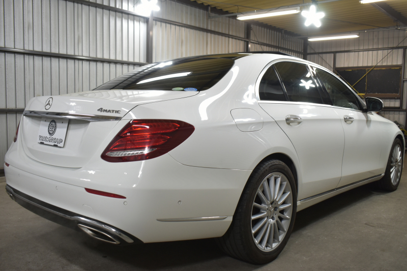 メルセデスベンツ Eクラス E450 4ﾏﾁｯｸ EXCLUSIVE ｴｸｽｸﾙｰｼﾌﾞPKG ﾚｰﾀﾞｰｾｰﾌﾃｨP 367馬力 V6 4WD ﾊﾟﾉﾗﾏｻﾝﾙｰﾌ ﾋｰﾀｰｸｰﾗｰ黒革 ﾃﾞｨｽﾄﾛ BSM Lﾁｪﾝｼﾞ 専用18AW ｷｰﾚｽGO PTS ﾌｯﾄﾄﾗﾝｸ ﾌﾞﾙﾒｽﾀｰS 地ﾃﾞｼﾞﾅﾋﾞ 360ｶﾒﾗ 2年保証