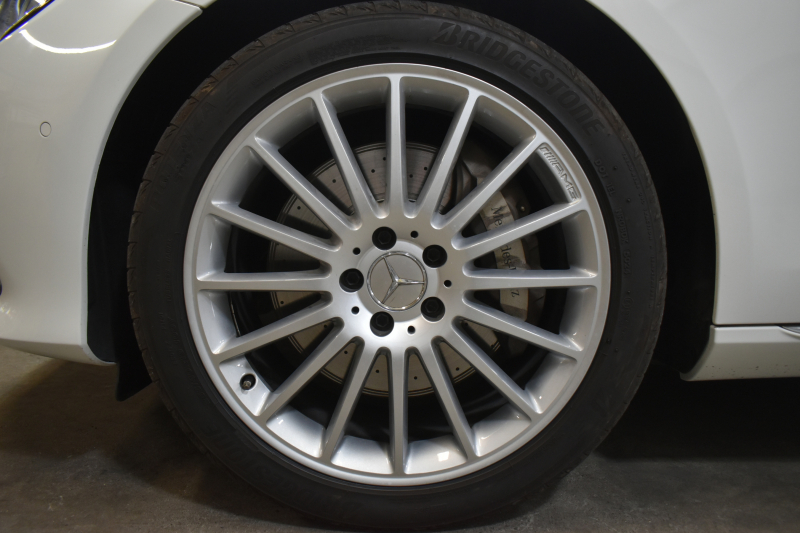 メルセデスベンツ Eクラス E450 4ﾏﾁｯｸ EXCLUSIVE ｴｸｽｸﾙｰｼﾌﾞPKG ﾚｰﾀﾞｰｾｰﾌﾃｨP 367馬力 V6 4WD ﾊﾟﾉﾗﾏｻﾝﾙｰﾌ ﾋｰﾀｰｸｰﾗｰ黒革 ﾃﾞｨｽﾄﾛ BSM Lﾁｪﾝｼﾞ 専用18AW ｷｰﾚｽGO PTS ﾌｯﾄﾄﾗﾝｸ ﾌﾞﾙﾒｽﾀｰS 地ﾃﾞｼﾞﾅﾋﾞ 360ｶﾒﾗ 2年保証