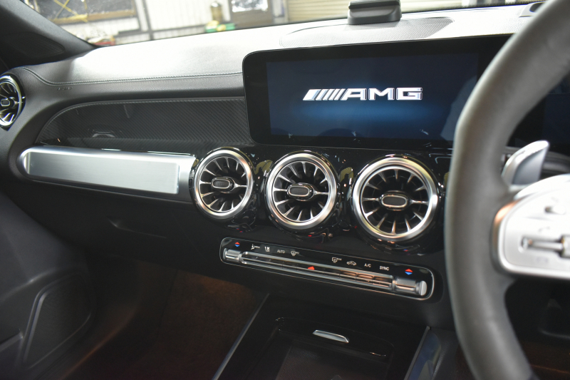 AMG GLB GLB35 4MATIC AMGﾊﾟﾌｫｰﾏﾝｽP AMGｱﾄﾞﾊﾞﾝｽﾄﾞP ﾅﾋﾞｹﾞｰｼｮﾝP ﾚｰﾀﾞｰｾｰﾌﾃｨP ﾊﾟﾉﾗﾏｻﾝﾙｰﾌ 革 ﾍｯﾄﾞｱｯﾌﾟD MBUXﾅﾋﾞTV ﾃﾞｨｽﾄﾛﾆｯｸ ﾌﾞﾗｲﾝﾄﾞS ｴｱﾛ19AW 360ｶﾒﾗ ｵｰﾄﾃｰﾙｹﾞｰﾄ ｷｰﾚｽｺﾞｰ 2年保証