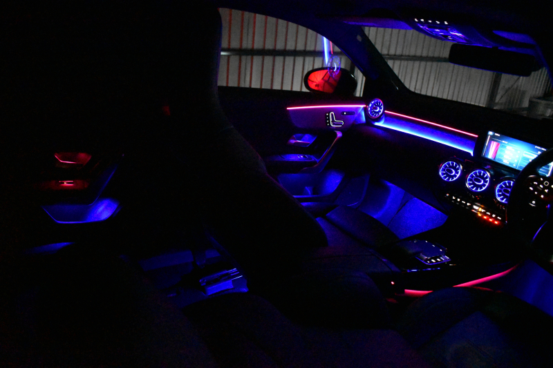メルセデスベンツ Aクラス A180 ｽﾀｲﾙ AMGﾗｲﾝ AMGﾚｻﾞｰｴｸｽｸﾙｰｼﾌﾞP ｱﾄﾞﾊﾞﾝｽﾄﾞP ﾅﾋﾞｹﾞｰｼｮﾝP ﾚｰﾀﾞｰｾｰﾌﾃｨP ﾊﾟﾉﾗﾏｻﾝﾙｰﾌ 黒灰革 HUD 360ｶﾒﾗ ｱﾄﾞﾊﾞﾝｽﾄﾞｻｳﾝﾄﾞ AMGｴｱﾛ18AW ﾃﾞｨｽﾄﾛ ﾌﾞﾗｲﾝﾄﾞS ﾚｰﾝｷｰﾌﾟ MBUXﾅﾋﾞTV 2年保証