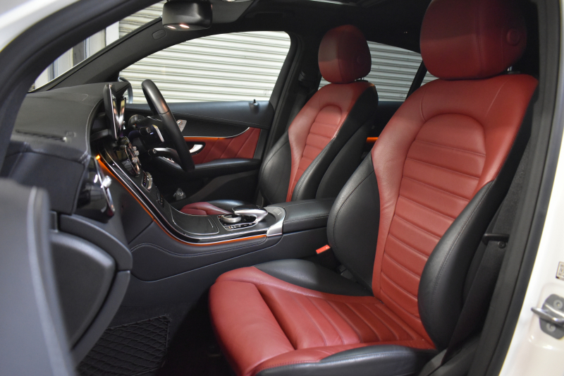 AMG GLCクーペ GLC43 4MATIC ｸｰﾍﾟ ﾚｻﾞｰｴｸｽｸﾙｰｼﾌﾞP ﾚｰﾀﾞｰｾｰﾌﾃｨP ｻﾝﾙｰﾌ 革 ﾌﾞﾙﾒｽﾀｰｻｳﾝﾄﾞ AMGｴｱﾛ20AW ﾍｯﾄﾞｱｯﾌﾟD ｴｱﾊﾞﾗﾝｽP ﾌｯﾄｹﾞｰﾄ ﾃﾞｨｽﾄﾛ ﾌﾞﾗｲﾝﾄﾞS ﾚｰﾝｷｰﾌﾟ ﾅﾋﾞTV 360ｶﾒﾗ ｷｰﾚｽｺﾞｰ 2年保証