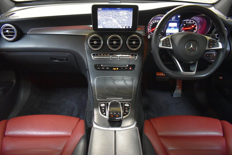 AMG GLCクーペ GLC43 4MATIC ｸｰﾍﾟ ﾚｻﾞｰｴｸｽｸﾙｰｼﾌﾞP ﾚｰﾀﾞｰｾｰﾌﾃｨP ｻﾝﾙｰﾌ 革 ﾌﾞﾙﾒｽﾀｰｻｳﾝﾄﾞ AMGｴｱﾛ20AW ﾍｯﾄﾞｱｯﾌﾟD ｴｱﾊﾞﾗﾝｽP ﾌｯﾄｹﾞｰﾄ ﾃﾞｨｽﾄﾛ ﾌﾞﾗｲﾝﾄﾞS ﾚｰﾝｷｰﾌﾟ ﾅﾋﾞTV 360ｶﾒﾗ ｷｰﾚｽｺﾞｰ 2年保証