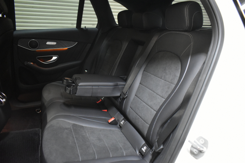 メルセデスベンツ GLC GLC250 4MATIC ｽﾎﾟｰﾂ ﾚｰﾀﾞｰｾｰﾌﾃｨP AMGｴｱﾛ19AW ｻｲﾄﾞﾗﾝﾆﾝｸﾞﾎﾞｰﾄﾞ ﾍｯﾄﾞｱｯﾌﾟD ﾌｯﾄｹﾞｰﾄ 全席ﾋｰﾀｰ半革 ﾃﾞｨｽﾄﾛ ﾌﾞﾗｲﾝﾄﾞS ﾚｰﾝｷｰﾌﾟ ﾅﾋﾞTV 360ｶﾒﾗ ｷｰﾚｽｺﾞｰ 2年保証
