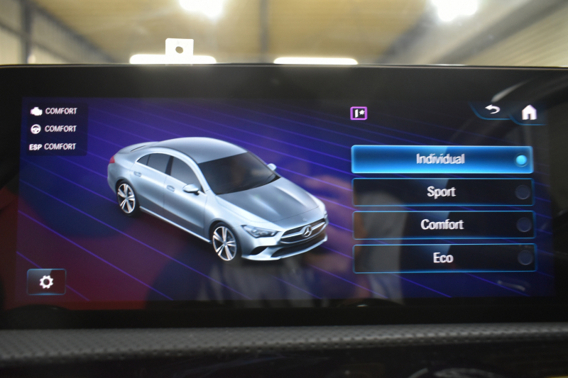メルセデスベンツ CLAクラス CLA200d AMGﾗｲﾝ AMGﾚｻﾞｰｴｸｽｸﾙｰｼﾌﾞP ｱﾄﾞﾊﾞﾝｽﾄﾞP ﾅﾋﾞｹﾞｰｼｮﾝP ﾚｰﾀﾞｰｾｰﾌﾃｨP ﾊﾟﾉﾗﾏｻﾝﾙｰﾌ 革 AMGｴｱﾛ18AW MBUXﾅﾋﾞTV HUD 360ｶﾒﾗ ｱﾄﾞﾊﾞﾝｽﾄﾞｻｳﾝﾄﾞ ﾃﾞｨｽﾄﾛ ﾌﾞﾗｲﾝﾄﾞS ﾚｰﾝｷｰﾌﾟ ﾌｯﾄﾄﾗﾝｸ ｷｰﾚｽｺﾞｰ 2年保証