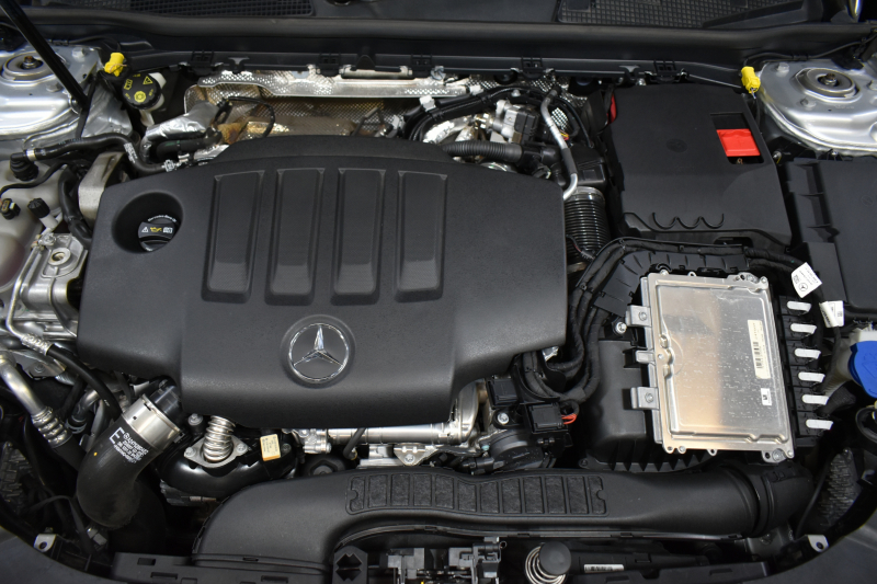 メルセデスベンツ CLAクラス CLA200d AMGﾗｲﾝ AMGﾚｻﾞｰｴｸｽｸﾙｰｼﾌﾞP ｱﾄﾞﾊﾞﾝｽﾄﾞP ﾅﾋﾞｹﾞｰｼｮﾝP ﾚｰﾀﾞｰｾｰﾌﾃｨP ﾊﾟﾉﾗﾏｻﾝﾙｰﾌ 革 AMGｴｱﾛ18AW MBUXﾅﾋﾞTV HUD 360ｶﾒﾗ ｱﾄﾞﾊﾞﾝｽﾄﾞｻｳﾝﾄﾞ ﾃﾞｨｽﾄﾛ ﾌﾞﾗｲﾝﾄﾞS ﾚｰﾝｷｰﾌﾟ ﾌｯﾄﾄﾗﾝｸ ｷｰﾚｽｺﾞｰ 2年保証