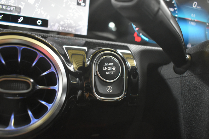 メルセデスベンツ CLAクラス CLA200d AMGﾗｲﾝ AMGﾚｻﾞｰｴｸｽｸﾙｰｼﾌﾞP ｱﾄﾞﾊﾞﾝｽﾄﾞP ﾅﾋﾞｹﾞｰｼｮﾝP ﾚｰﾀﾞｰｾｰﾌﾃｨP ﾊﾟﾉﾗﾏｻﾝﾙｰﾌ 革 AMGｴｱﾛ18AW MBUXﾅﾋﾞTV HUD 360ｶﾒﾗ ｱﾄﾞﾊﾞﾝｽﾄﾞｻｳﾝﾄﾞ ﾃﾞｨｽﾄﾛ ﾌﾞﾗｲﾝﾄﾞS ﾚｰﾝｷｰﾌﾟ ﾌｯﾄﾄﾗﾝｸ ｷｰﾚｽｺﾞｰ 2年保証