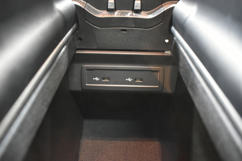 メルセデスベンツ CLAクラス CLA200d AMGﾗｲﾝ AMGﾚｻﾞｰｴｸｽｸﾙｰｼﾌﾞP ｱﾄﾞﾊﾞﾝｽﾄﾞP ﾅﾋﾞｹﾞｰｼｮﾝP ﾚｰﾀﾞｰｾｰﾌﾃｨP ﾊﾟﾉﾗﾏｻﾝﾙｰﾌ 革 AMGｴｱﾛ18AW MBUXﾅﾋﾞTV HUD 360ｶﾒﾗ ｱﾄﾞﾊﾞﾝｽﾄﾞｻｳﾝﾄﾞ ﾃﾞｨｽﾄﾛ ﾌﾞﾗｲﾝﾄﾞS ﾚｰﾝｷｰﾌﾟ ﾌｯﾄﾄﾗﾝｸ ｷｰﾚｽｺﾞｰ 2年保証