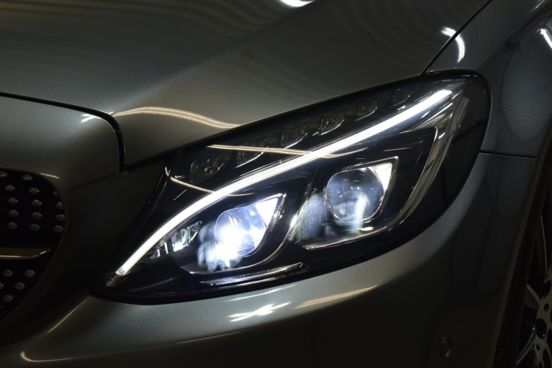 メルセデスベンツ Cクラス C300ｸｰﾍﾟ ｽﾎﾟｰﾂ ﾚｰﾀﾞｰSP（受注生産) ﾋｰﾀｰ赤本革 ﾍｯﾄﾞｱｯﾌﾟﾃﾞｨｽﾌﾟﾚｲ ﾃﾞｨｽﾄﾛ ﾌﾞﾗｲﾝﾄﾞS Lｷｰﾌﾟ AMGｴｱﾛ19AW ｷｰﾚｽGo PTS LEDﾍｯﾄﾞﾗｲﾄ 地ﾃﾞｼﾞBｶﾒﾗ 2年保証