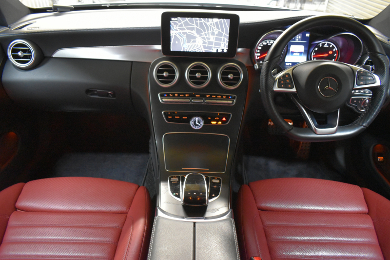 メルセデスベンツ Cクラス C300ｸｰﾍﾟ ｽﾎﾟｰﾂ ﾚｰﾀﾞｰSP（受注生産) ﾋｰﾀｰ赤本革 ﾍｯﾄﾞｱｯﾌﾟﾃﾞｨｽﾌﾟﾚｲ ﾃﾞｨｽﾄﾛ ﾌﾞﾗｲﾝﾄﾞS Lｷｰﾌﾟ AMGｴｱﾛ19AW ｷｰﾚｽGo PTS LEDﾍｯﾄﾞﾗｲﾄ 地ﾃﾞｼﾞBｶﾒﾗ 2年保証
