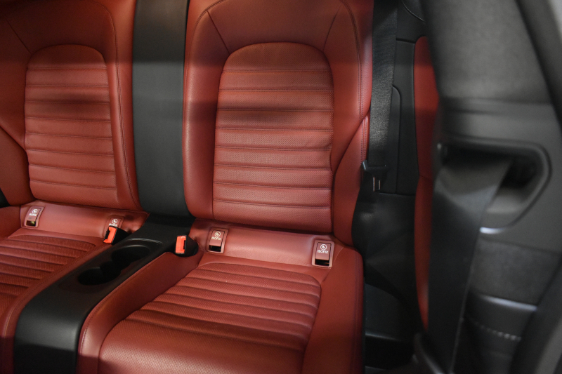 メルセデスベンツ Cクラス C300ｸｰﾍﾟ ｽﾎﾟｰﾂ ﾚｰﾀﾞｰSP（受注生産) ﾋｰﾀｰ赤本革 ﾍｯﾄﾞｱｯﾌﾟﾃﾞｨｽﾌﾟﾚｲ ﾃﾞｨｽﾄﾛ ﾌﾞﾗｲﾝﾄﾞS Lｷｰﾌﾟ AMGｴｱﾛ19AW ｷｰﾚｽGo PTS LEDﾍｯﾄﾞﾗｲﾄ 地ﾃﾞｼﾞBｶﾒﾗ 2年保証