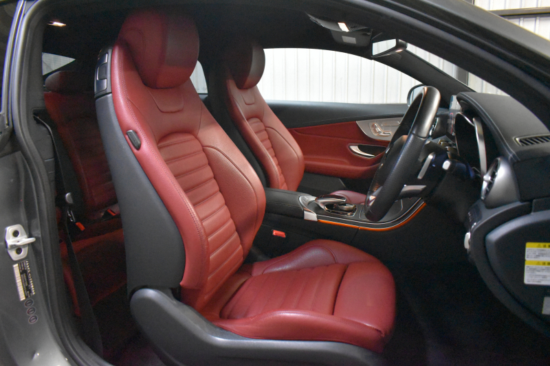 メルセデスベンツ Cクラス C300ｸｰﾍﾟ ｽﾎﾟｰﾂ ﾚｰﾀﾞｰSP（受注生産) ﾋｰﾀｰ赤本革 ﾍｯﾄﾞｱｯﾌﾟﾃﾞｨｽﾌﾟﾚｲ ﾃﾞｨｽﾄﾛ ﾌﾞﾗｲﾝﾄﾞS Lｷｰﾌﾟ AMGｴｱﾛ19AW ｷｰﾚｽGo PTS LEDﾍｯﾄﾞﾗｲﾄ 地ﾃﾞｼﾞBｶﾒﾗ 2年保証