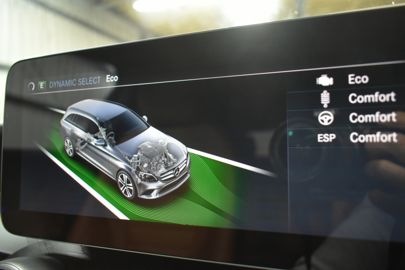 メルセデスベンツ Cクラス C200ﾜｺﾞﾝ ﾛｰﾚｳｽED AMGﾗｲﾝ ﾚｻﾞｰｴｸｽｸﾙｰｼﾌﾞP ﾚｰﾀﾞｰｾｰﾌﾃｨP 後期 革 ﾌﾞﾙﾒｽﾀｰ ﾍｯﾄﾞｱｯﾌﾟD 液晶ﾒｰﾀｰ ﾌｯﾄｹﾞｰﾄ AMGｴｱﾛ18AW ｴｱｻｽ ﾃﾞｨｽﾄﾛﾆｯｸ ﾌﾞﾗｲﾝﾄﾞｽﾎﾟｯﾄ ﾚｰﾝｷｰﾌﾟ ﾅﾋﾞTV ﾊﾞｯｸｶﾒﾗ ｷｰﾚｽｺﾞｰ 2年保証