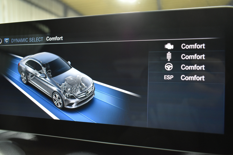 メルセデスベンツ Cクラス C200 AVG AMGﾗｲﾝ ﾚｰﾀﾞｰｾｰﾌﾃｨP 後期型 ﾋｰﾀｰ黒革 ﾃﾞｨｽﾄﾛﾆｯｸﾌﾟﾗｽ ﾌﾞﾗｲﾝﾄﾞS ﾚｰﾝﾁｪﾝｼﾞA 誤発進 AMGｴｱﾛ18AW ｷｰﾚｽGO ﾊﾟｰｸﾄﾛ LEDﾍｯﾄﾞﾗｲﾄ ﾏﾙﾁｱﾝﾋﾞｴﾝﾄ 地ﾃﾞｼﾞﾅﾋﾞBｶﾒﾗ 2年保証