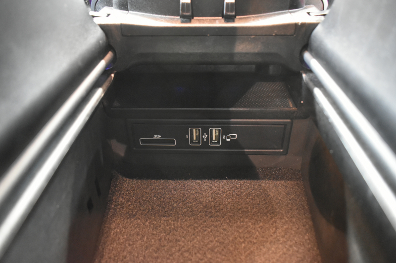 メルセデスベンツ Cクラス C200 AVG AMGﾗｲﾝ ﾚｰﾀﾞｰｾｰﾌﾃｨP 後期型 ﾋｰﾀｰ黒革 ﾃﾞｨｽﾄﾛﾆｯｸﾌﾟﾗｽ ﾌﾞﾗｲﾝﾄﾞS ﾚｰﾝﾁｪﾝｼﾞA 誤発進 AMGｴｱﾛ18AW ｷｰﾚｽGO ﾊﾟｰｸﾄﾛ LEDﾍｯﾄﾞﾗｲﾄ ﾏﾙﾁｱﾝﾋﾞｴﾝﾄ 地ﾃﾞｼﾞﾅﾋﾞBｶﾒﾗ 2年保証