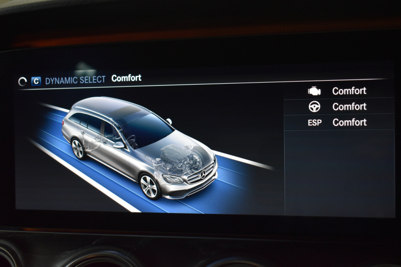 メルセデスベンツ Eクラス E200 4ﾏﾁｯｸ ﾜｺﾞﾝ AVG AMGﾗｲﾝ ﾚｰﾀﾞｰｾｰﾌﾃｨP BSG搭載 ﾊﾟﾉﾗﾏｻﾝﾙｰﾌ ﾋｰﾀｰ黒革 ﾃﾞｨｽﾄﾛﾆｯｸ ﾌﾞﾗｲﾝﾄﾞｽﾎﾟｯﾄ ﾚｰﾝﾁｪﾝｼﾞ  AMGｴｱﾛ19AW ｷｰﾚｽGO PTS ﾌｯﾄｹﾞｰﾄ 地ﾃﾞｼﾞﾅﾋﾞ 360ｶﾒﾗ 2年保証
