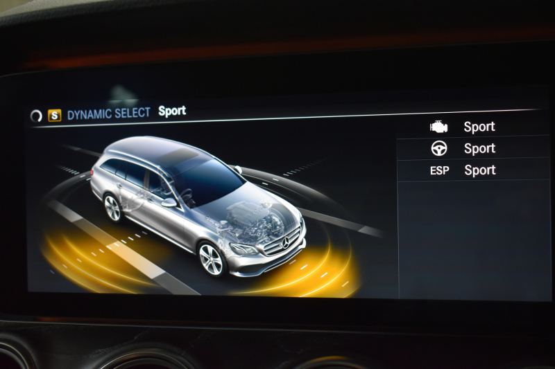 メルセデスベンツ Eクラス E200 4ﾏﾁｯｸ ﾜｺﾞﾝ AVG AMGﾗｲﾝ ﾚｰﾀﾞｰｾｰﾌﾃｨP BSG搭載 ﾊﾟﾉﾗﾏｻﾝﾙｰﾌ ﾋｰﾀｰ黒革 ﾃﾞｨｽﾄﾛﾆｯｸ ﾌﾞﾗｲﾝﾄﾞｽﾎﾟｯﾄ ﾚｰﾝﾁｪﾝｼﾞ  AMGｴｱﾛ19AW ｷｰﾚｽGO PTS ﾌｯﾄｹﾞｰﾄ 地ﾃﾞｼﾞﾅﾋﾞ 360ｶﾒﾗ 2年保証