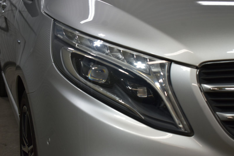 メルセデスベンツ Vクラス V220d ｽﾎﾟｰﾂ ﾛﾝｸﾞ AMGﾗｲﾝ ﾚｰﾀﾞｰP  ﾊﾟﾉﾗﾏｻﾝﾙｰﾌ  ﾌﾞﾙﾒｽﾀｰS ﾋｰﾀｰ黒革 ﾃﾞｨｽﾄﾛ BSM Lｷｰﾌﾟ AMGｴｱﾛ19AW 両側電動ｽﾗｲﾄﾞ 電動Rｹﾞｰﾄ 地ﾃﾞｼﾞ360ｶﾒﾗ 2年保証